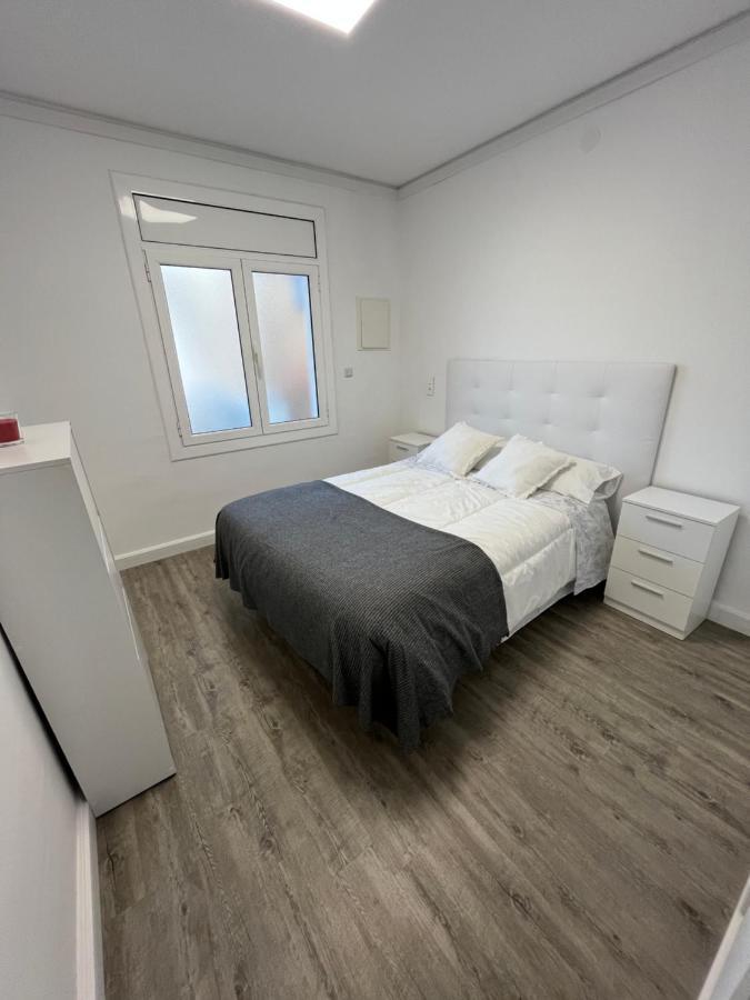 Apartamento En La Playa. Free Parking. Free Wifi L' Escala Exteriér fotografie